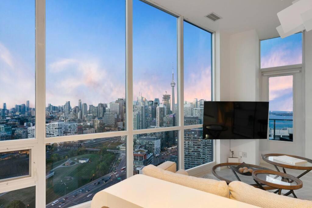 Penthouse Corner Suite With Panoramic 12 Ft Windows Toronto Esterno foto